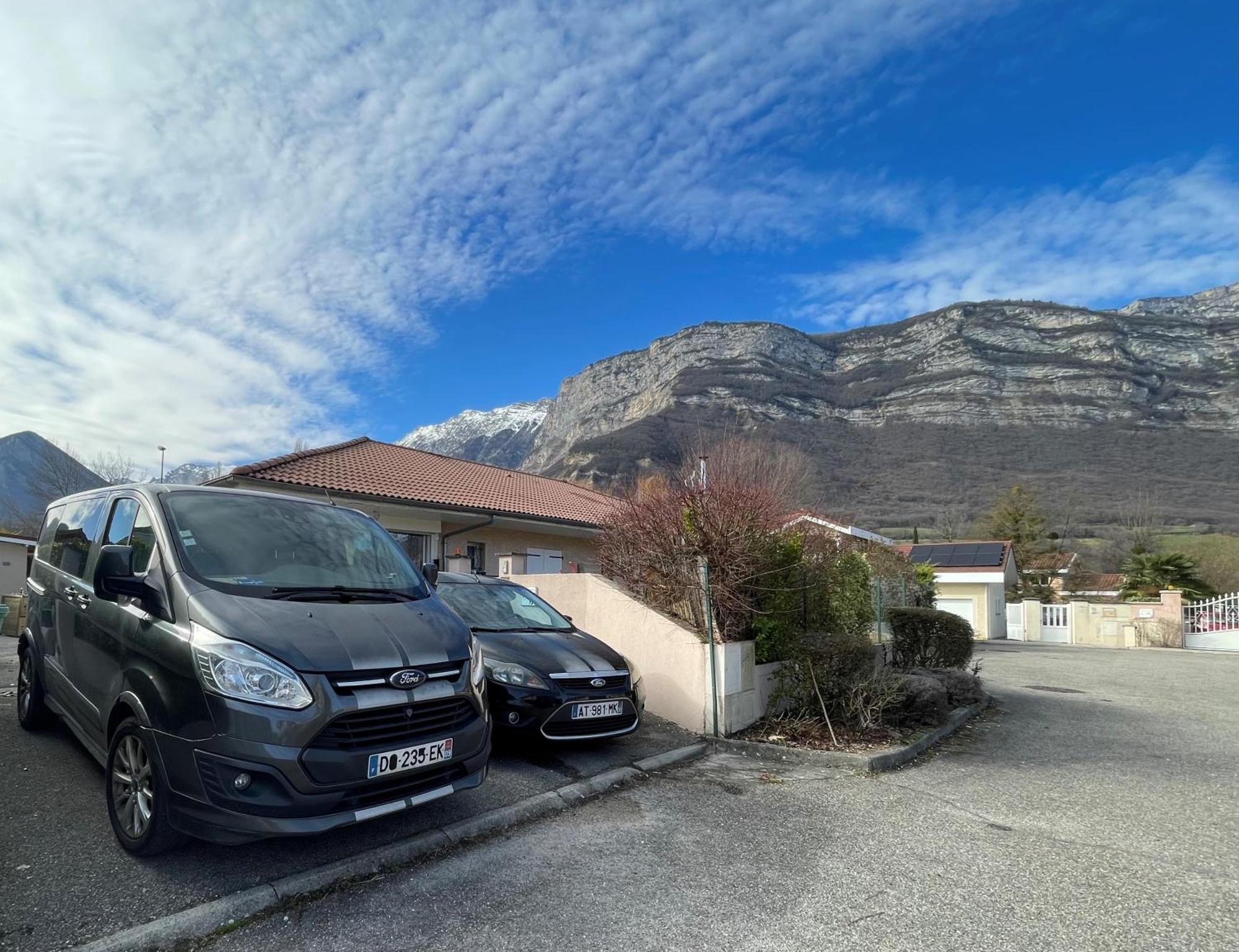 Grenoble Sud Varces Suite Privatisee Au Pied Des Montagnes Exterior foto